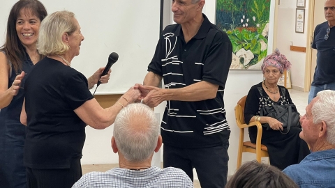 ראש המועצה מרגיש מחויבות לרווחת האזרחים הוותיקים (6).jpeg